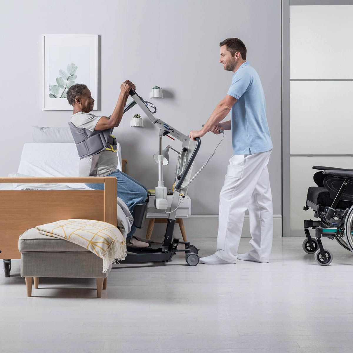 Verticalisateur Compact TelescoLift – Aide au transfert ergonomique et sécurisée.L’assistance idéale pour les transferts en toute sécurité à domicile ou en établissement